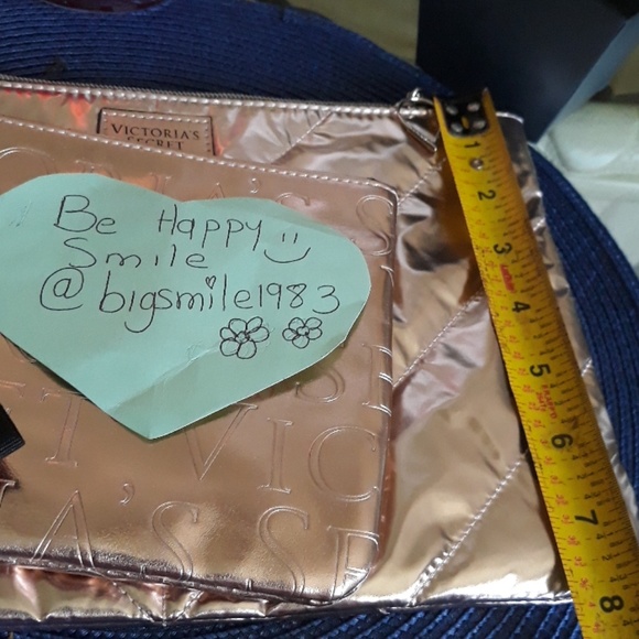 VICTORIA SECRET SET OF 2 MAKE UP BAGS - Picture 7 of 8